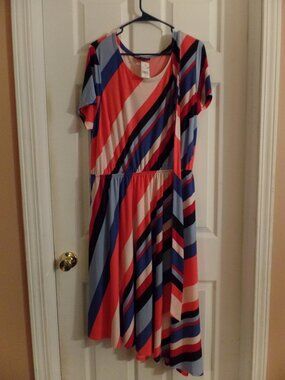 NWT 18/20 18W 20W Lane Bryant Striped Belted Dress w/Asymmetrical Hem Blue Coral